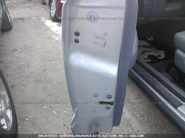 1J4GL48K97W643919 - 2007 JEEP LIBERTY SPORT Gümüş foto 9