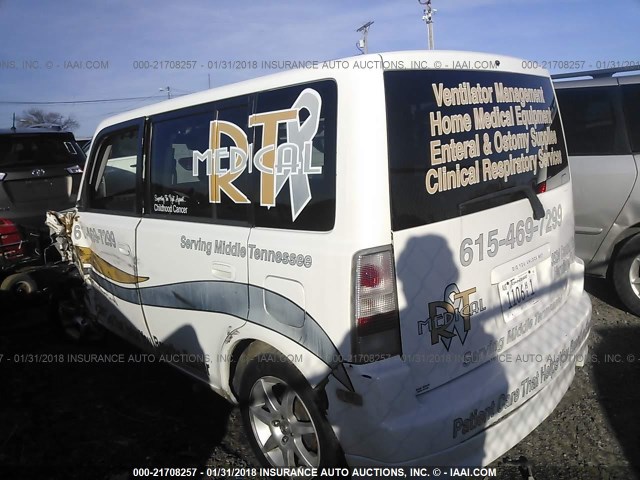 JTLKT324154008498 - 2005 TOYOTA SCION XB Weiß Foto 3