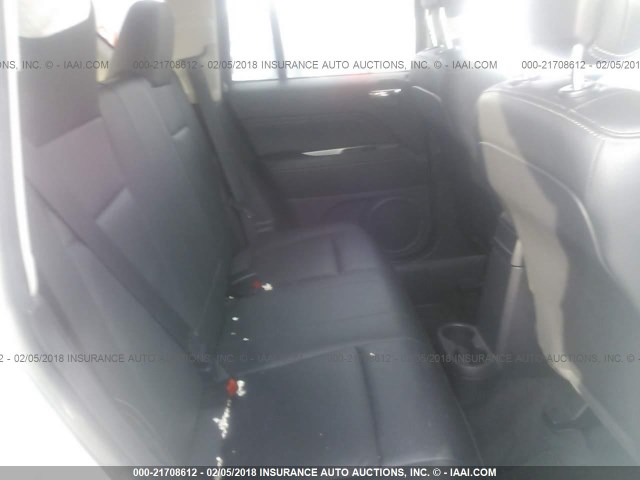 1C4NJCEB8HD186079 - 2017 JEEP COMPASS LATITUDE 白色 照片 8