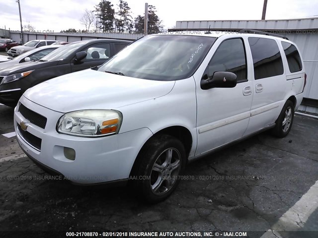 1GNDV23L05D201229 - 2005 CHEVROLET UPLANDER LS WHITE photo 2
