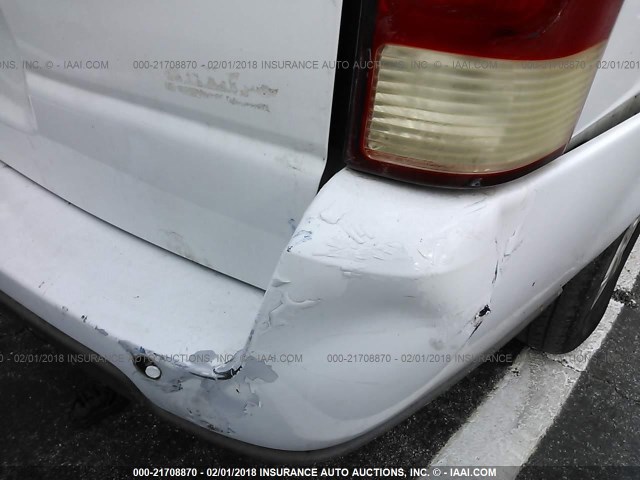 1GNDV23L05D201229 - 2005 CHEVROLET UPLANDER LS WHITE photo 6