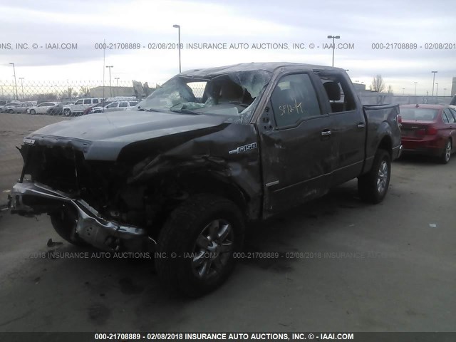 1FTFW1ET7DKD60555 - 2013 FORD F150 SUPERCREW GRAY photo 2