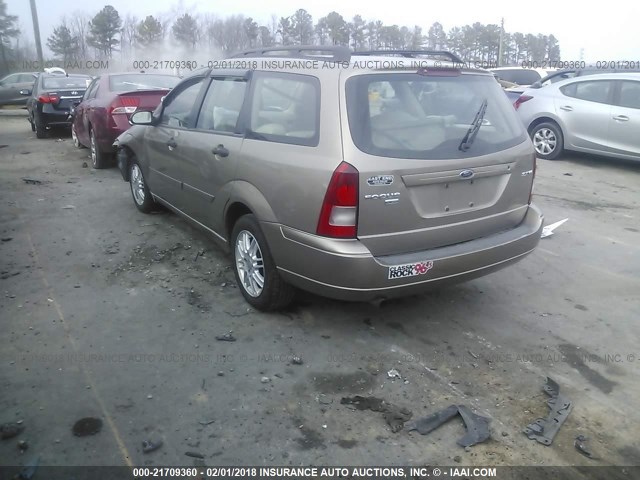 1FAHP36N45W154126 - 2005 FORD FOCUS ZXW GOLD photo 3