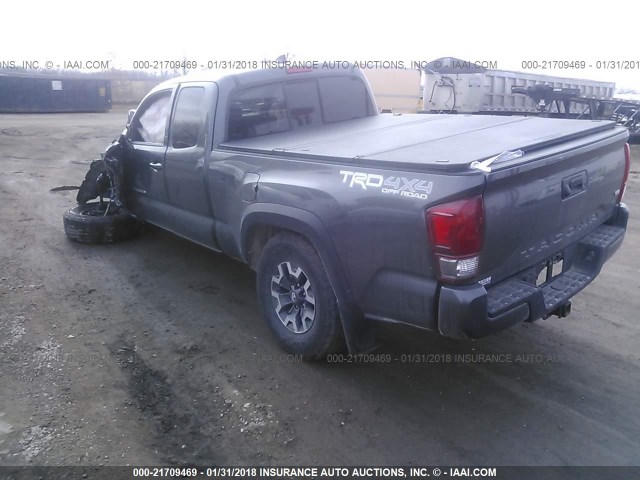 5TFSZ5AN9HX089947 - 2017 TOYOTA TACOMA ACCESS CAB/SR5/TRD SPT/OR SILVER photo 3