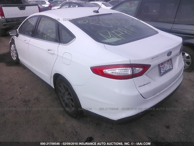 3FA6P0G78FR244955 - 2015 FORD FUSION S WHITE photo 3