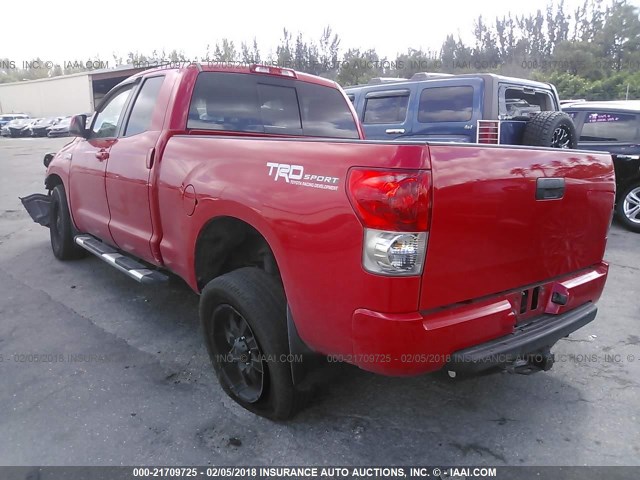 5TFRV54129X073500 - 2009 TOYOTA TUNDRA DOUBLE CAB/DOUBLE CAB SR5 RED photo 3