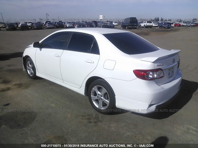 2T1BU4EE6DC963571 - 2013 TOYOTA COROLLA S/LE WHITE photo 3