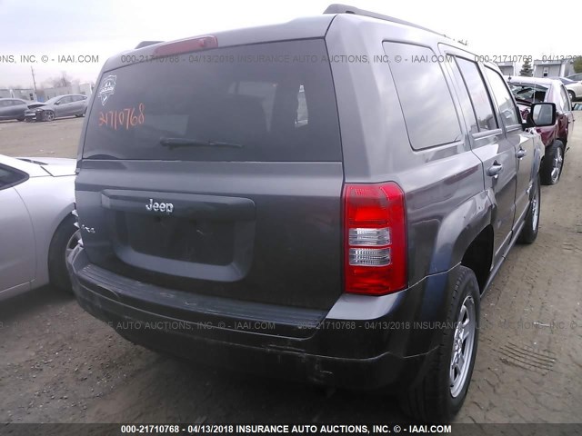 1C4NJRBB9FD354025 - 2015 JEEP PATRIOT SPORT GRAY photo 4