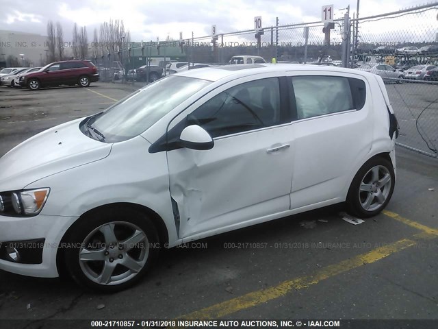 1G1JE6SB6D4149110 - 2013 CHEVROLET SONIC LTZ WHITE photo 6