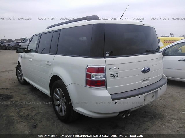 2FMDK51C79BA20514 - 2009 FORD FLEX SE WHITE photo 3