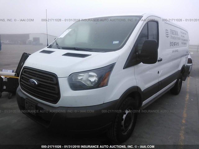 1FTNR1ZMXFKA32328 - 2015 FORD TRANSIT T-250 WHITE photo 2