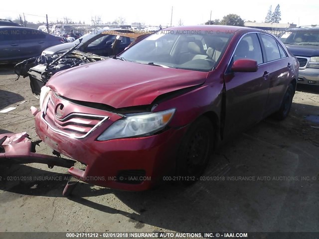 4T1BF3EK5BU142855 - 2011 TOYOTA CAMRY SE/LE/XLE RED photo 2