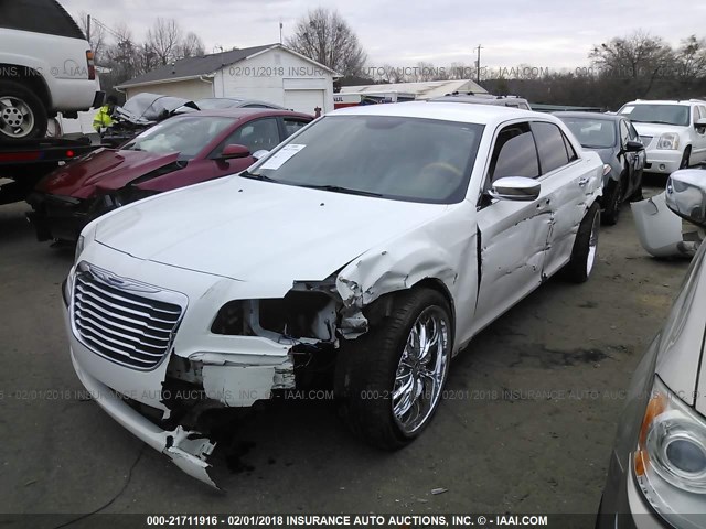 2C3CCACG2CH167113 - 2012 CHRYSLER 300 LIMITED WHITE photo 2