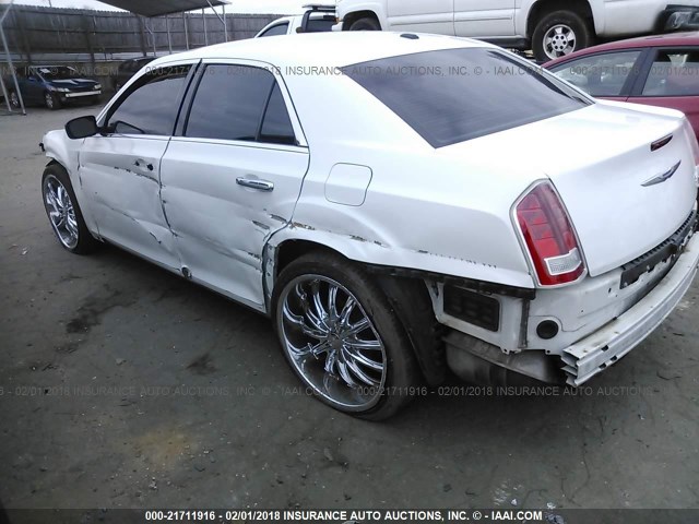 2C3CCACG2CH167113 - 2012 CHRYSLER 300 LIMITED WHITE photo 6