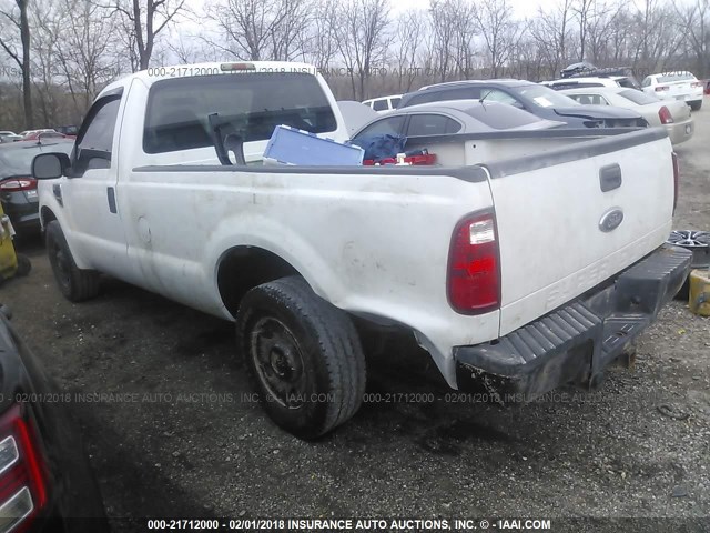 1FTNF20518EE19288 - 2008 FORD F250 SUPER DUTY WHITE photo 3