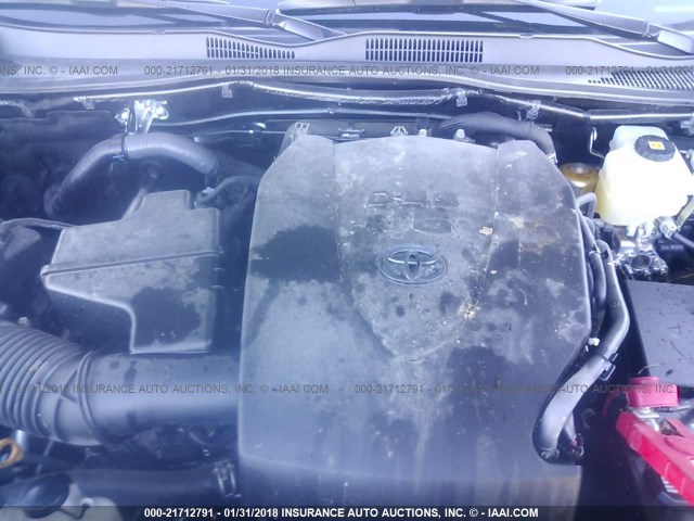 5TFCZ5AN4HX100776 - 2017 TOYOTA TACOMA DBL CAB/SR/TRDSPT/OR/PRO ნაცრისფერი ფოტო 10