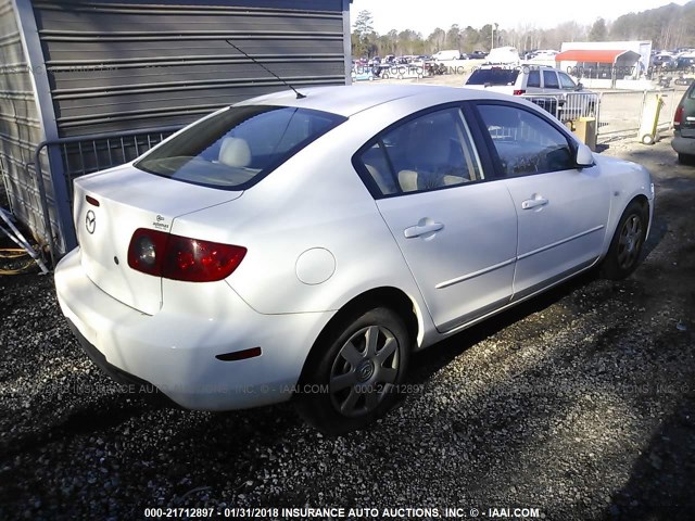 JM1BK12F361446236 - 2006 MAZDA 3 I WHITE photo 4