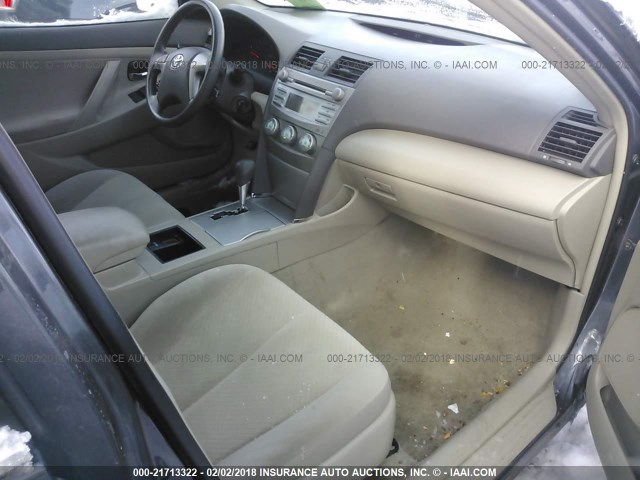 4T1BE46K17U722442 - 2007 TOYOTA CAMRY NEW GENERAT CE/LE/XLE/SE GRAY photo 5