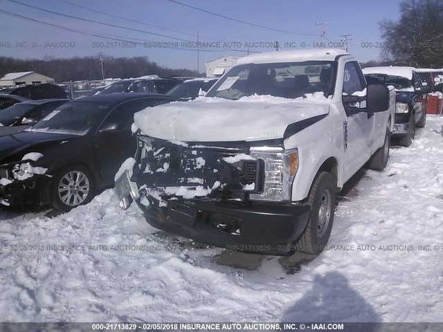 1FTBF2A66HEC06976 - 2017 FORD F250 SUPER DUTY WHITE photo 2