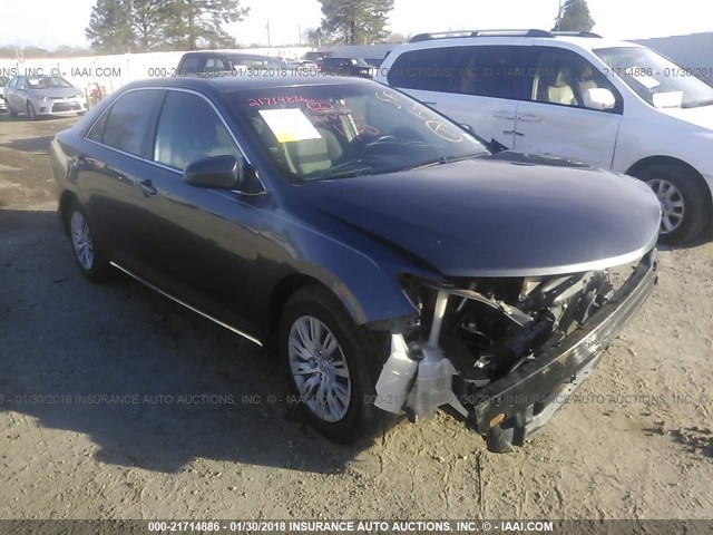 4T1BF1FK9CU163101 - 2012 TOYOTA CAMRY SE/LE/XLE GRAY photo 1
