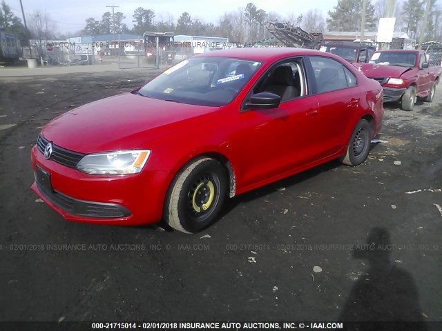 3VW2K7AJ1DM369937 - 2013 VOLKSWAGEN JETTA S 红色 照片 2