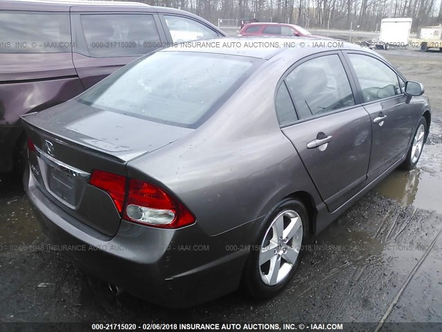 2HGFA1F68BH505227 - 2011 HONDA CIVIC LX-S GRAY photo 4