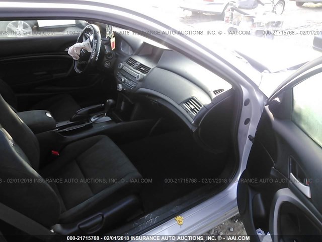 1HGCS1B30CA002058 - 2012 HONDA ACCORD LX SILVER photo 5