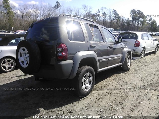 1J4GL48K65W587774 - 2005 JEEP LIBERTY SPORT BLACK photo 4