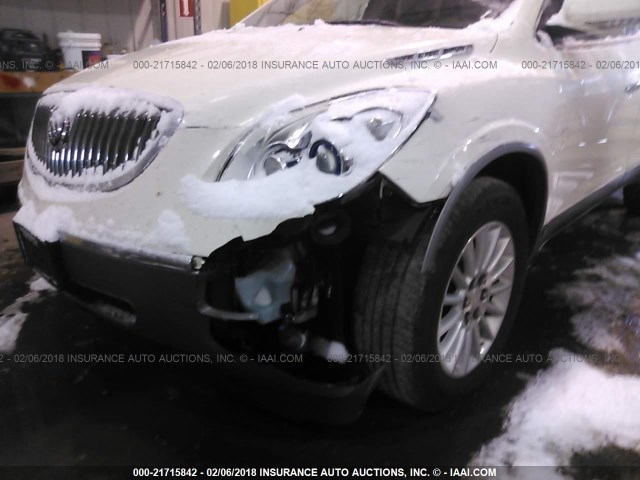 5GAER23DX9J205310 - 2009 BUICK ENCLAVE CXL 白色 照片 5