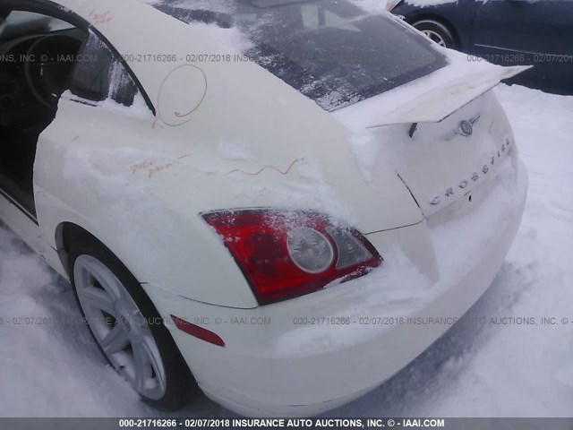 1C3AN69L34X010254 - 2004 CHRYSLER CROSSFIRE LIMITED WHITE photo 8