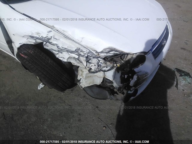 JT2BG22K4Y0419469 - 2000 TOYOTA CAMRY CE/LE/XLE WHITE photo 6