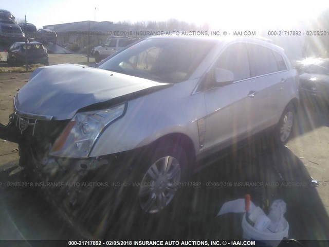 3GYFNDE3XCS643565 - 2012 CADILLAC SRX LUXURY COLLECTION SILVER photo 2