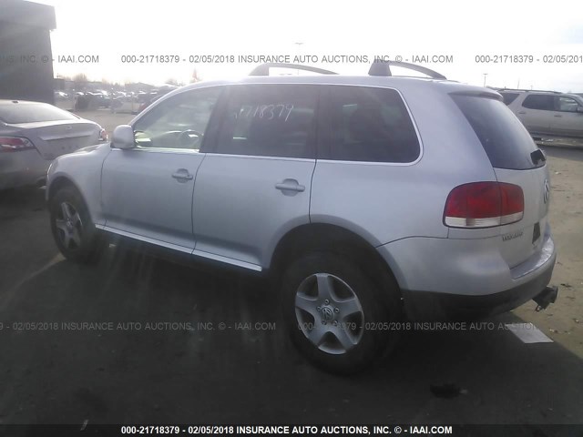 WVGZG77L25D028020 - 2005 VOLKSWAGEN TOUAREG 3.2 SILVER photo 3