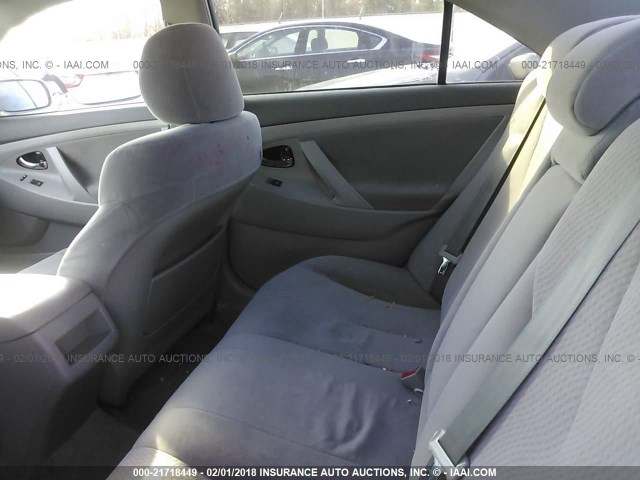 4T1BF3EK2AU046342 - 2010 TOYOTA CAMRY SE/LE/XLE SILVER photo 8