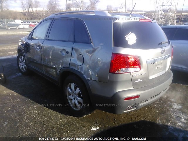 5XYKT4A60DG377874 - 2013 KIA SORENTO LX GOLD photo 3