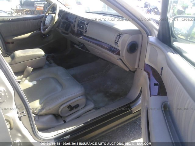 1G4CW52K7W4603967 - 1998 BUICK PARK AVENUE  TAN photo 5