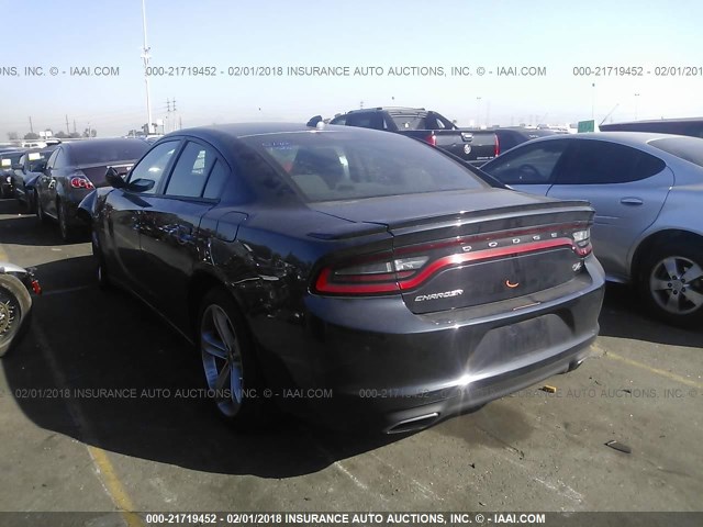 2C3CDXCT6HH612392 - 2017 DODGE CHARGER R/T GRAY photo 3