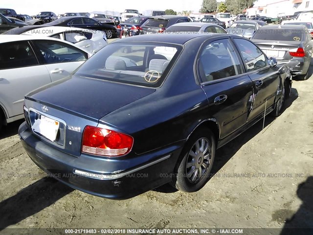 KMHWF35H94A067779 - 2004 HYUNDAI SONATA GLS/LX BLUE photo 4