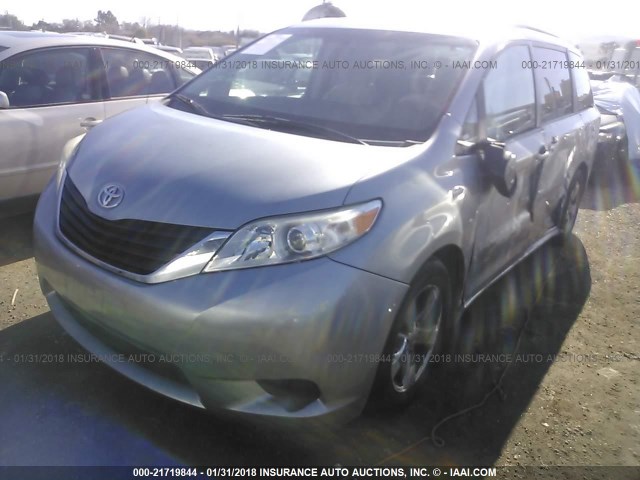 5TDKK3DC9BS130562 - 2011 TOYOTA SIENNA LE SILVER photo 2