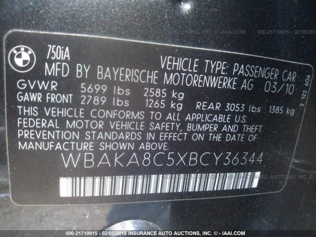 WBAKA8C5XBCY36344 - 2011 BMW 750 I GRAY photo 9