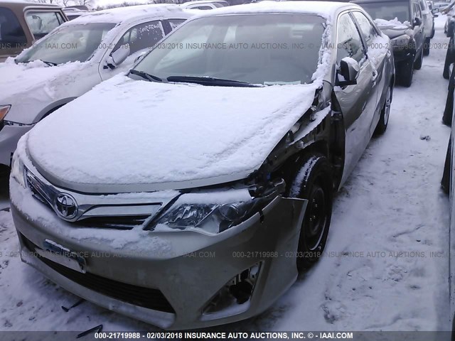 4T4BF1FK8ER402260 - 2014 TOYOTA CAMRY L/SE/LE/XLE Gümüş foto 6