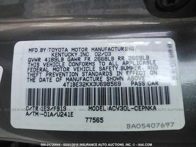 4T1BE32KX3U698569 - 2003 TOYOTA CAMRY LE/XLE/SE GRAY photo 9