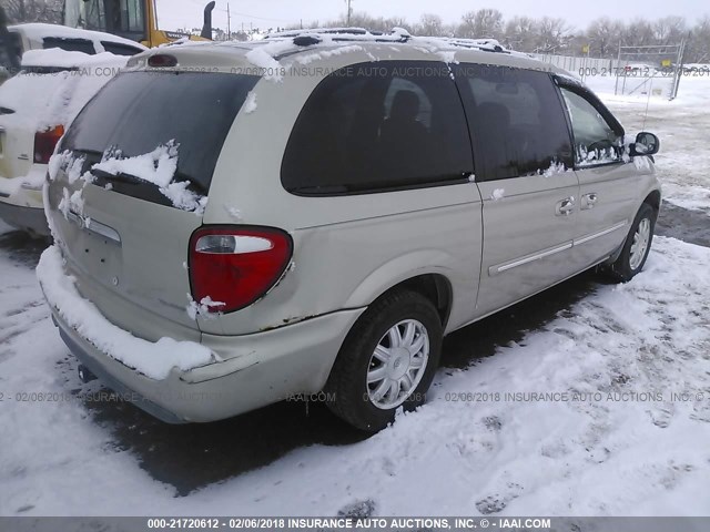 2A4GP54L56R701380 - 2006 CHRYSLER TOWN & COUNTRY TOURING GOLD photo 4