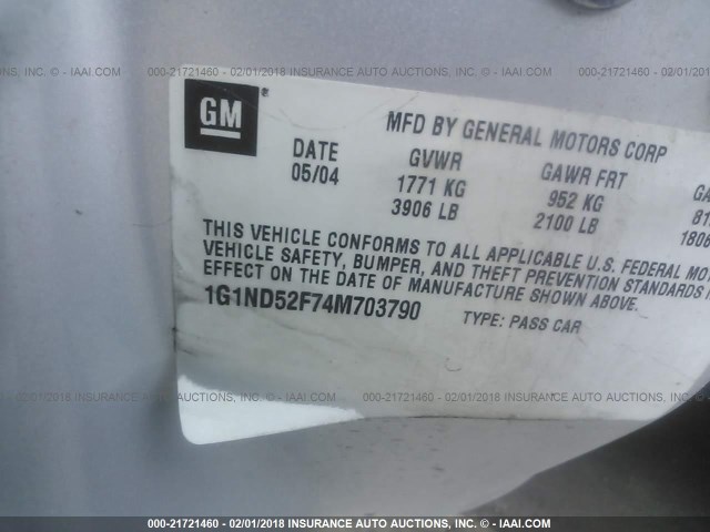 1G1ND52F74M703790 - 2004 CHEVROLET CLASSIC SILVER photo 9
