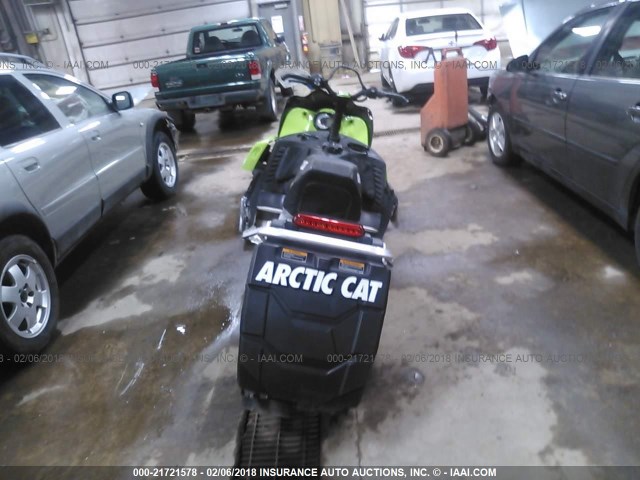 4UF11SNWXBT106122 - 2011 ARCTIC CAT 794CC  GREEN photo 6