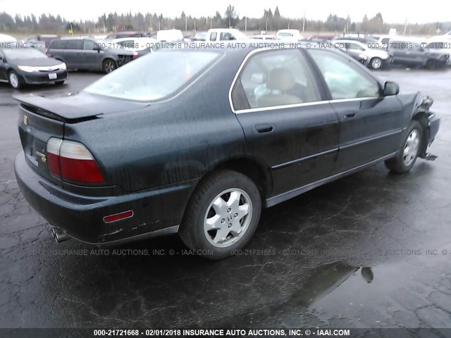 1HGCE6679VA015993 - 1997 HONDA ACCORD EX/EX-R GREEN photo 4