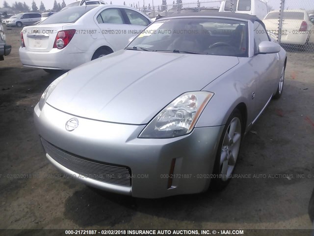 JN1AZ36AX4T012885 - 2004 NISSAN 350Z ROADSTER GRAY photo 2