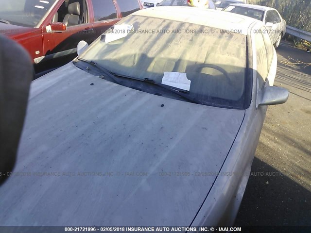 JT2BF22K510294992 - 2001 TOYOTA CAMRY CE/LE/XLE SILVER photo 2