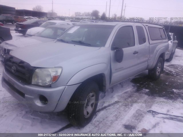5TEUX42N58Z533826 - 2008 TOYOTA TACOMA ACCESS CAB SILVER photo 2
