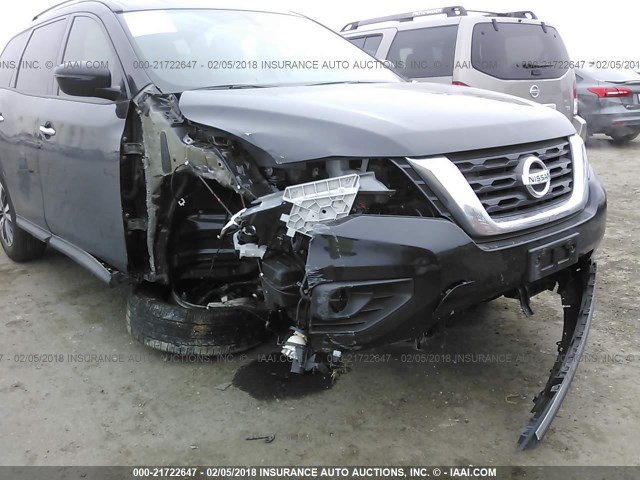 5N1DR2MN2HC668784 - 2017 NISSAN PATHFINDER S/SV/SL/PLATINUM 黑色 照片 6